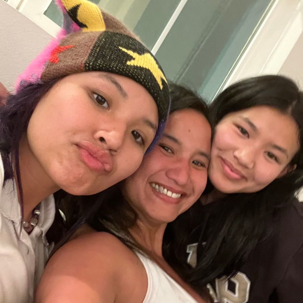 Meet your Posher, Ana